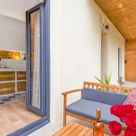 Loft Coloré Et Lumineux - Terrasse Vue - Hn Appartamento Roccabruna